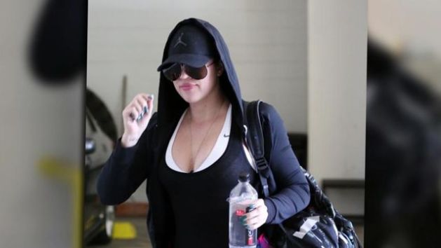 SNTV_-_Newly_Single_Khloe_Kardashian_Hits_The_Gym_Hard.jpg