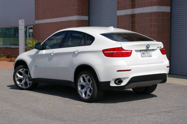 White BMW X6