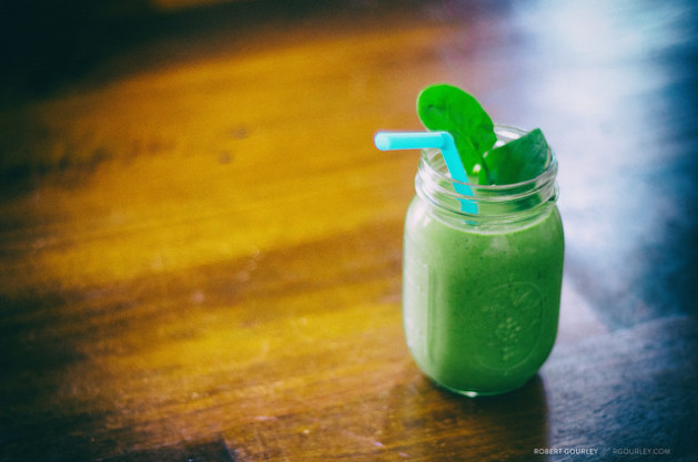 Green Spinach & Kale Protein Smoothie in mason jar