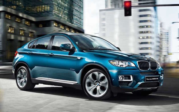 2014 BMW X6 in blue