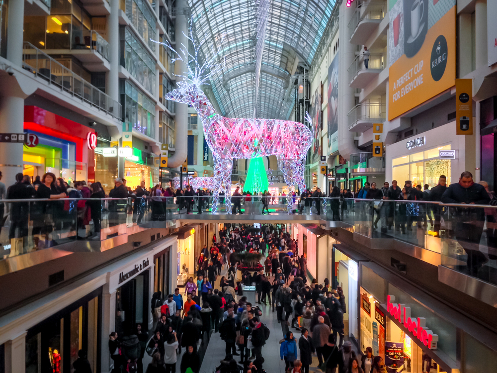 TORONTO - NOVEMBER 29: Shoppers visit the mall in Toronto, Canada on the Black Friday, November 29, 2013