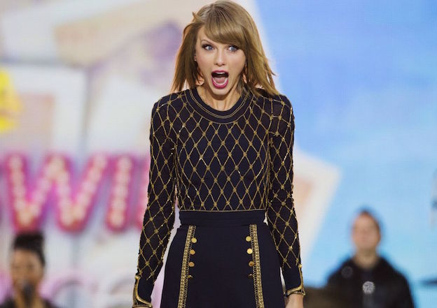 taylor swift awkward, why being awkward is the best